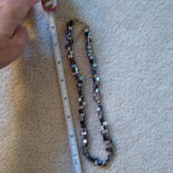 16" necklace made of some kind of stone - Picture 2 of 3